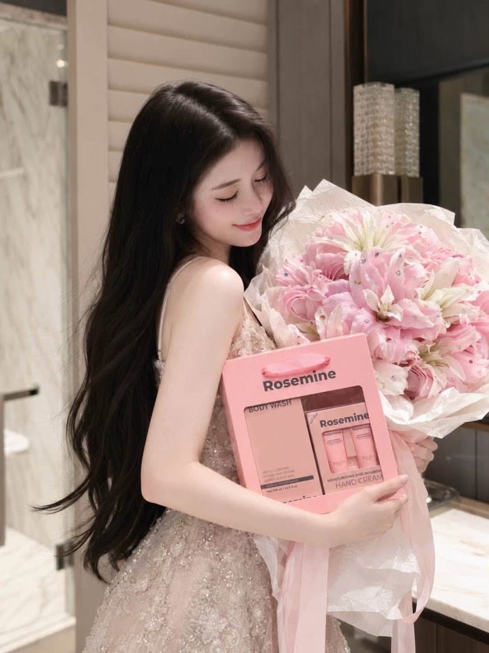 Sữa tắm Rosemine Lumisilk Body Wash